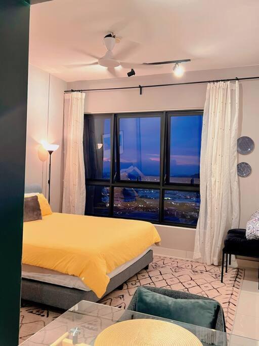 Studio Staycation D'Sara @ Linked Mrt, Near Thomson Hospital & Sungai Buloh Hospital Esterno foto